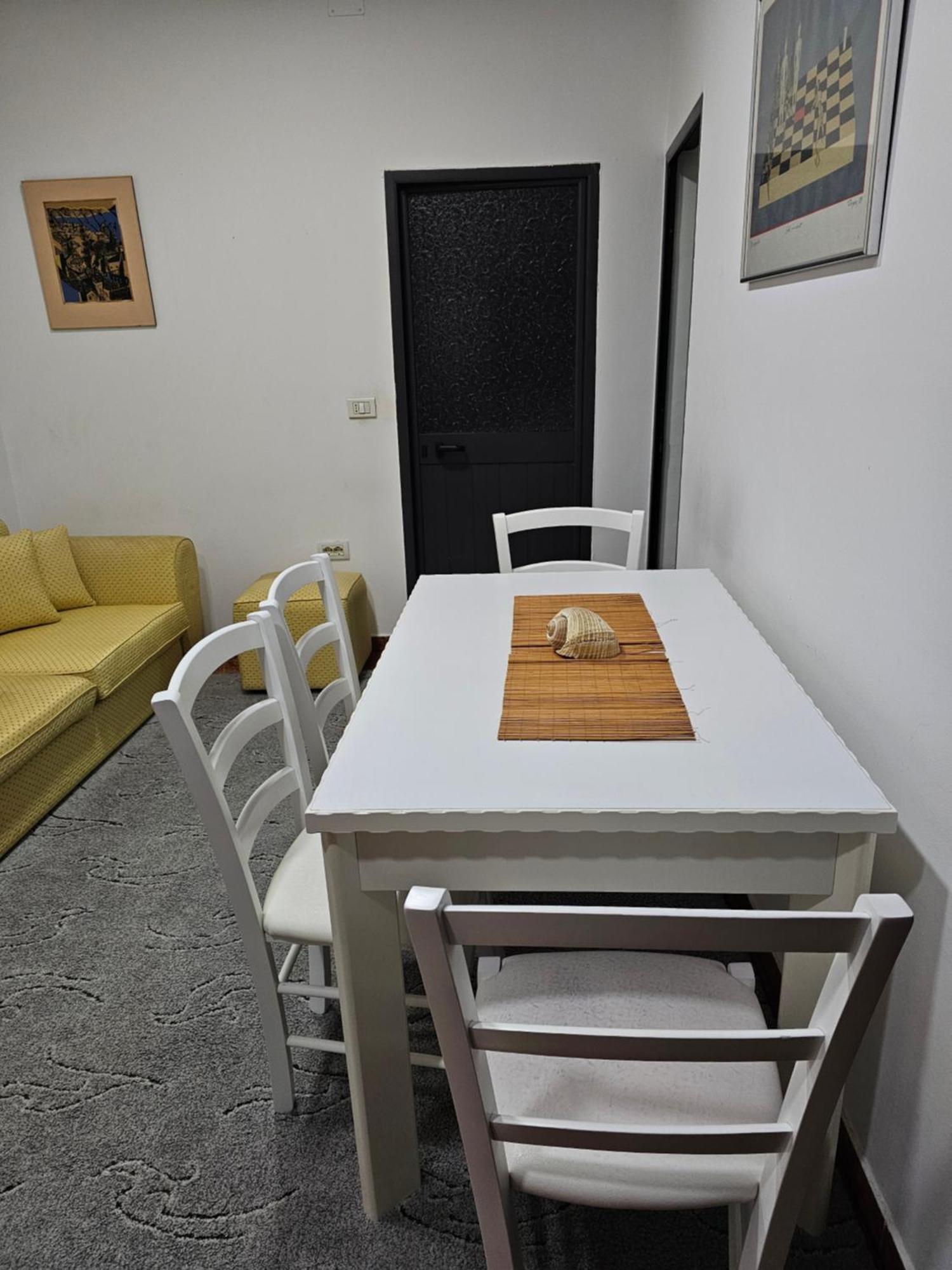 Geljus Apartment Tirana Extérieur photo