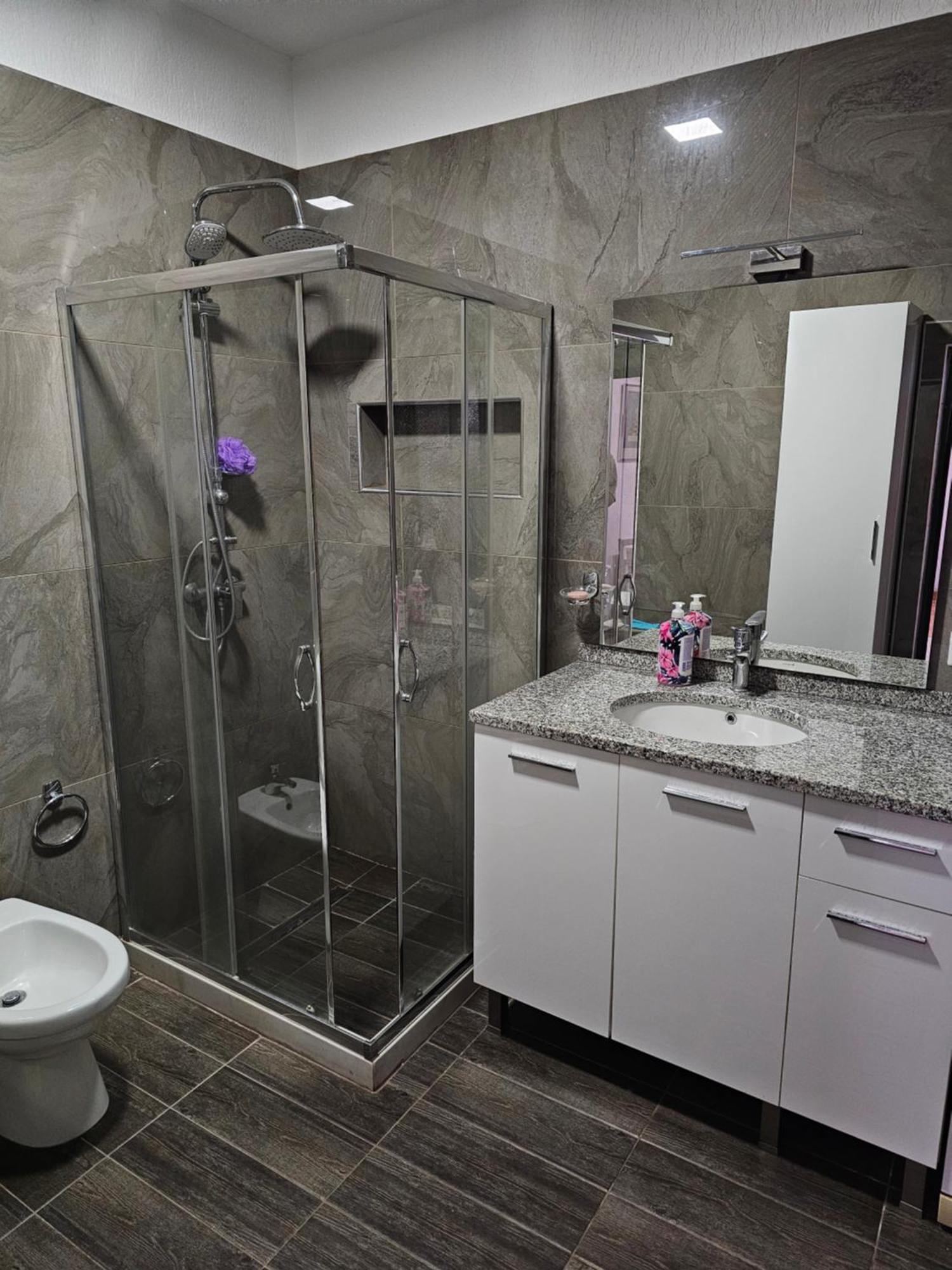Geljus Apartment Tirana Extérieur photo